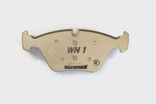 Тормозные колодки Winmax WN1 386 EIP017 BMW Z4 E85/E86, X3 E83, 2.5i/3.0i, M3 E46, 525i/528i/535i E39, передние фото 1