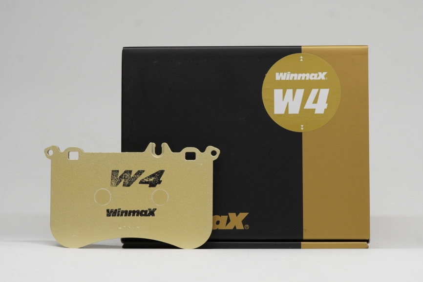 Тормозные колодки Winmax W4 1380 EIP230 Mercedes Benz W176  A45 AMG, W117 CLA45 AMG, X156 GLA45 AMG, передние фото 1