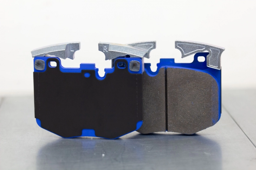 Тормозные колодки Endless MX72 EP535 (EP535MX72) Toyota Supra A90 / BMW 3 4 5 6 7 8 X3 X4 X5 X6 X7 , передние фото 1